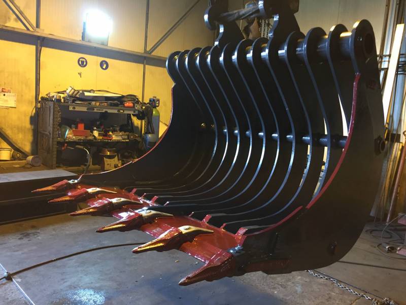 atelier de fabrication de fléco pour arracher les pieds de vigne