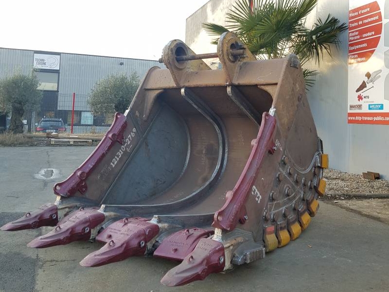 REFECTION DE GODET DE CARRIERE