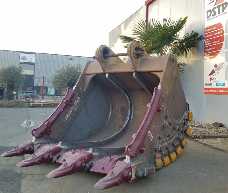 Réparation godet de carrière en AQUITAINE