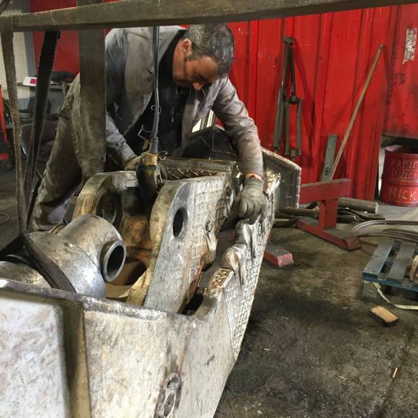 Remise en état d'un broyeur béton près de Bordeaux