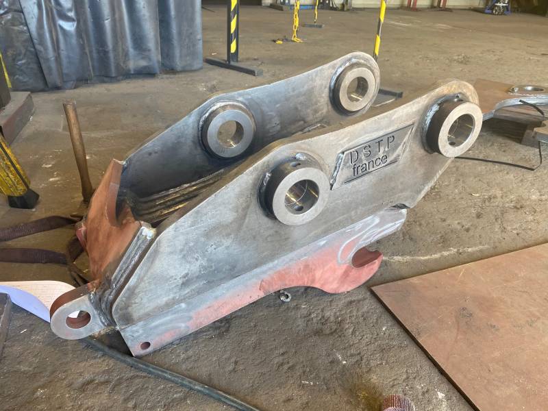 fabrication coupleur hydraulique pour pelle