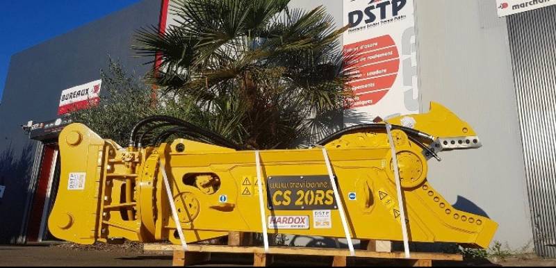 CISAILLES POUR PELLE EN AQUITAINE